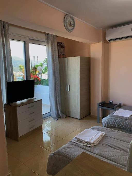 Studio With Unique View Near The Beach! Porto Rafti Exterior photo